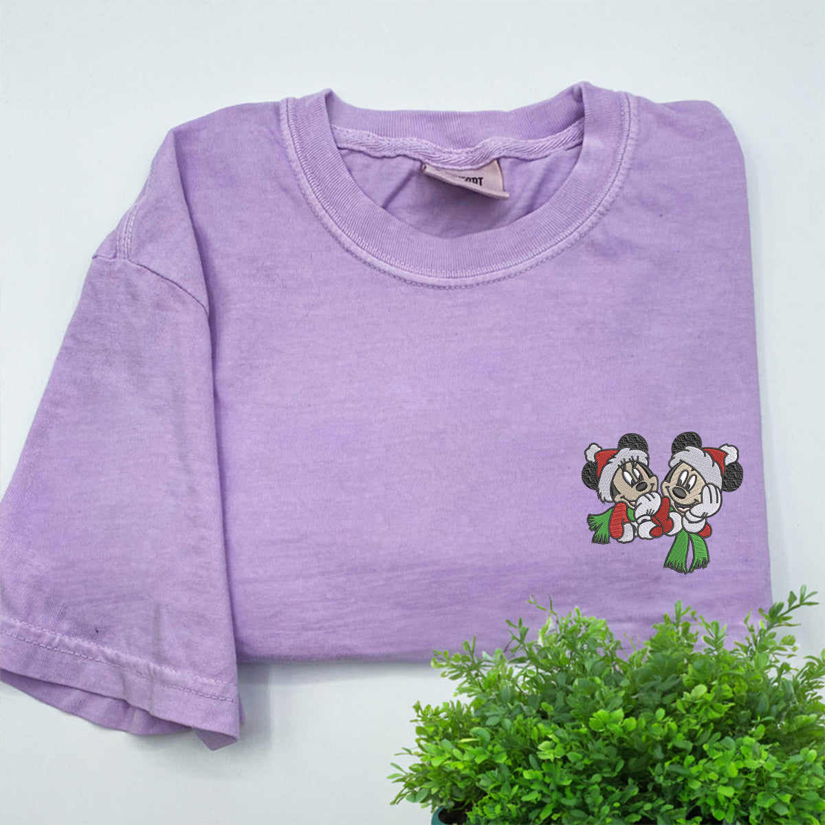 Custom Embroidered Cute Christmas Cartoon Mouse Matching T-shirts for Couples