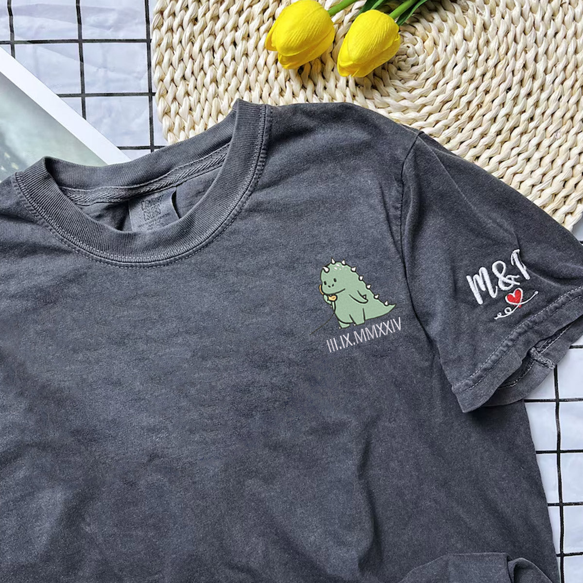Custom Embroidered Funny Cartoon Streetwear Dinosaur Roman Numeral T-shirts for Couples