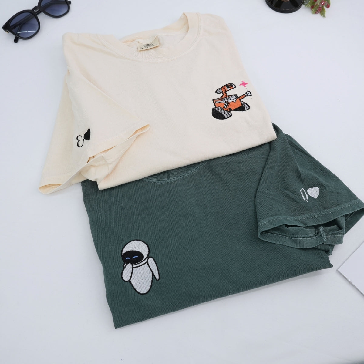 Custom Cartoon Robot Love Story Embroidered Couple T-shirts