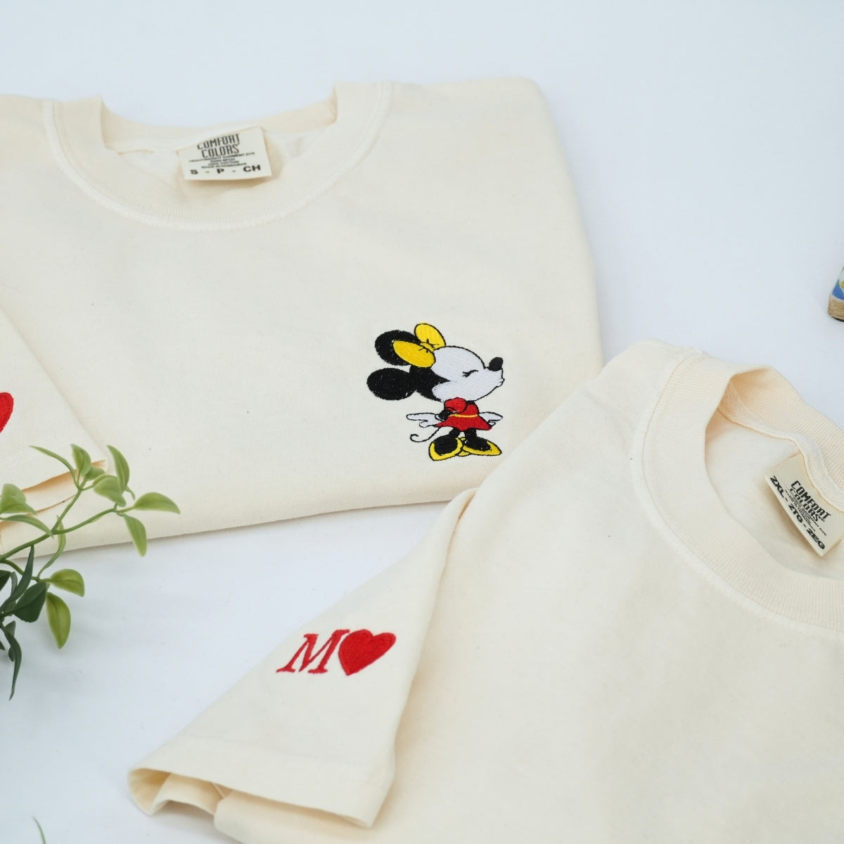 Custom Embroidered Cartoon Mouse In Love Matching T-shirts for Couples