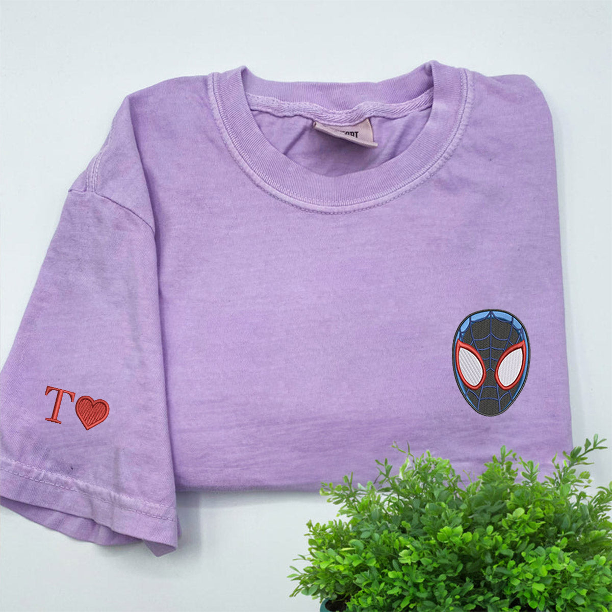 Custom Embroidered Cartoon Superhero Matching T-shirts for Couples