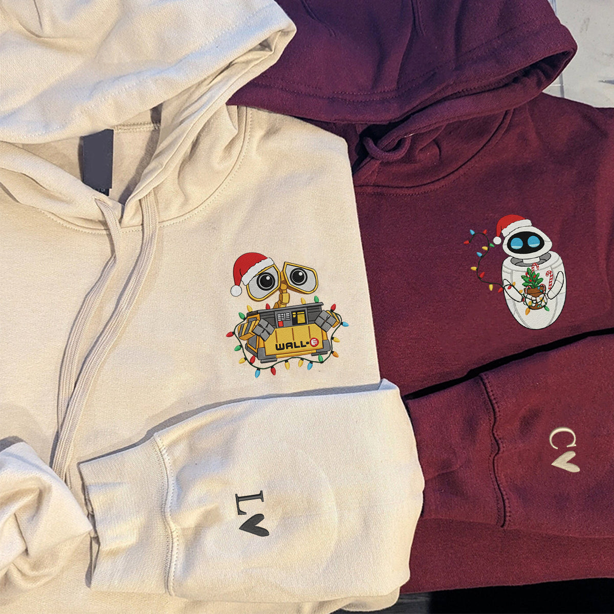 Custom Embroidered Cute Robot Pair Merry Xmas Sweatshirt, Festive Winter Style Matching for Couples