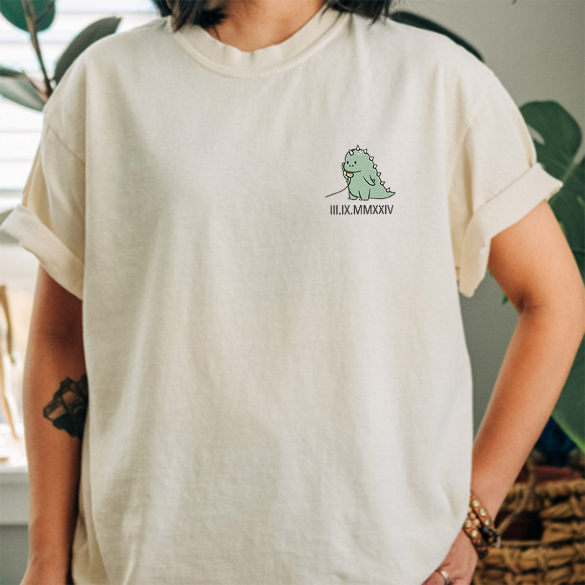 Custom Embroidered Funny Cartoon Streetwear Dinosaur Roman Numeral T-shirts for Couples