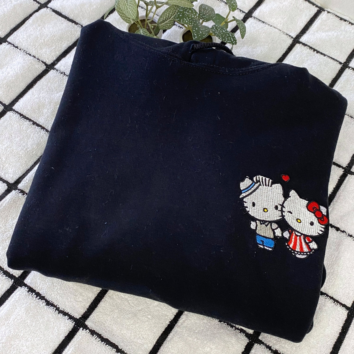 Custom Embroidered Hoodies For Couples, Cute Cartoon Kiss Kitten Couples Embroidered Hoodie