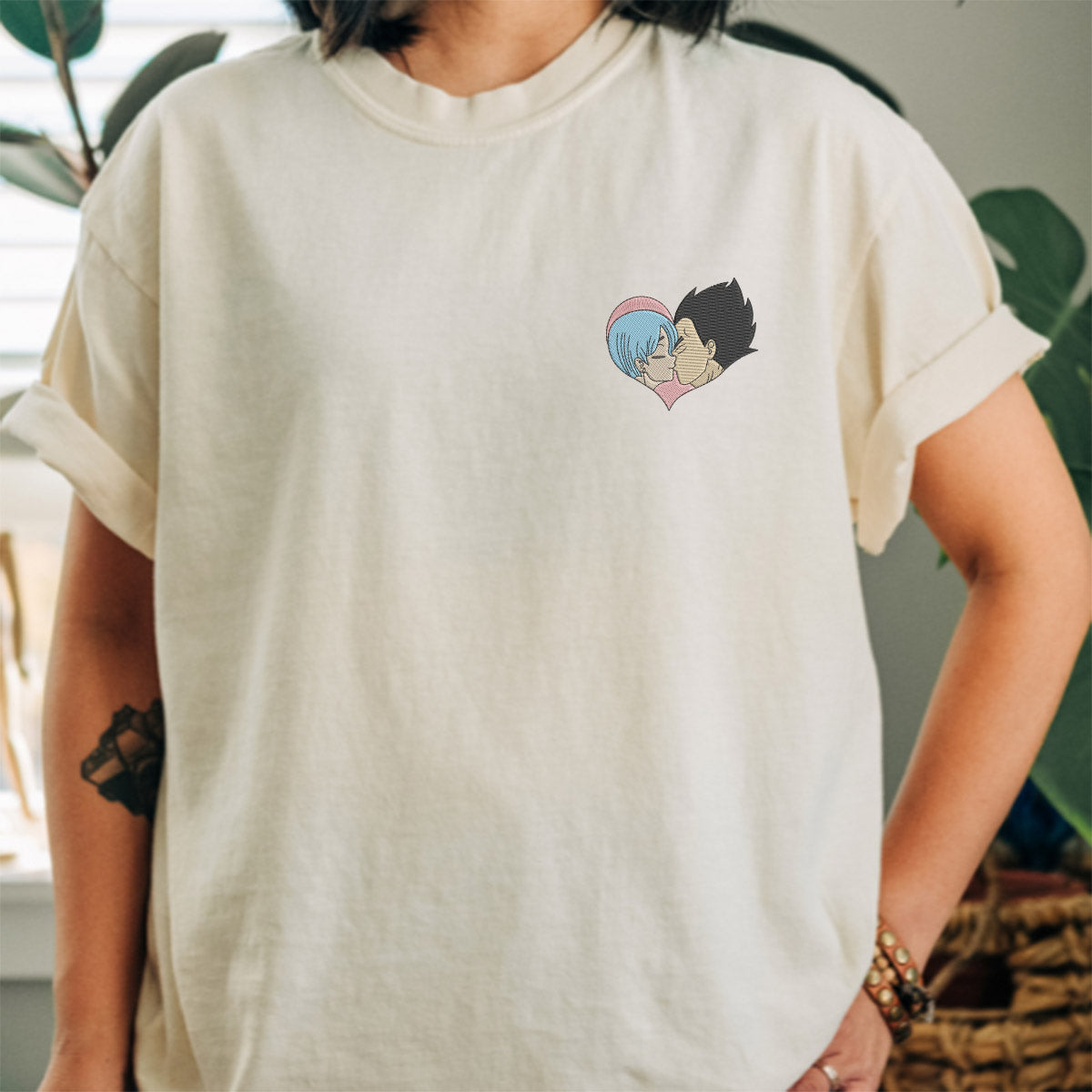 Personalized Cute Cartoon Couple Love Story Embroidered T-shirts