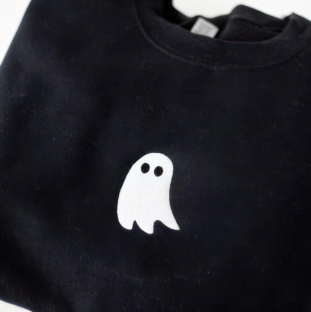 Custom Embroidered Halloweeen Sweatshirts For Couples, Halloween Cute Ghost Couples Embroidered Sweatshirt, Couple Ghost Halloween Sweater
